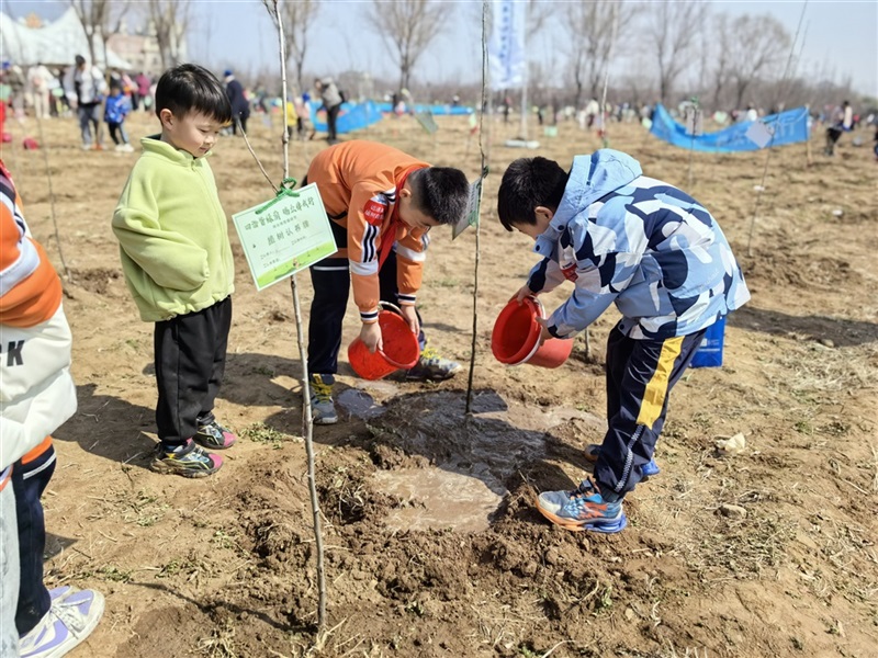 【凯发k8天生赢家一触即发车友家庭日系列活动第7期】凯发k8天生赢家一触即发车友植树节自驾游#11151